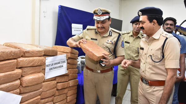 గంజాయి ఎక్కడ దొరికినా కేరాఫ్ మాత్రం విశాఖనే