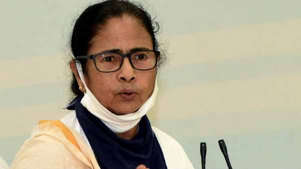 వారణాశికి మమతా బెనర్జీ