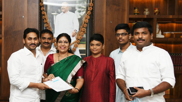 YS Jagan handovers Bform to MLC candidates Kalyani and Arun Kumar to be elected under MLA quota YS Jagan handovers Bform to MLC candidates Kalyani and Arun Kumar to be elected under MLA quota