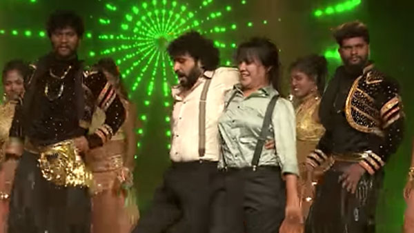 ఆర్ఆర్ఆర్ ఊర నాటు పాట..స్టెప్పులు
