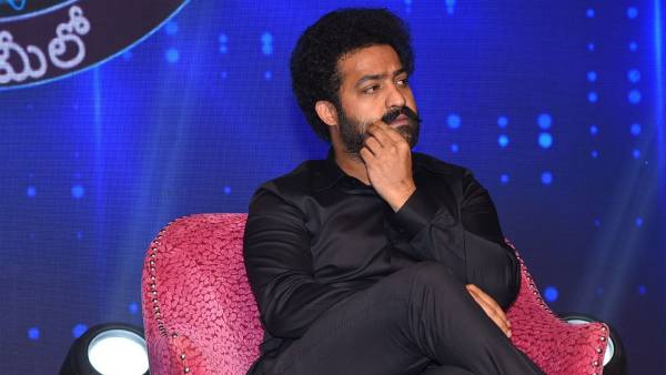 అటు బాలయ్య ..ఇటు జూ ఎన్టీఆర్