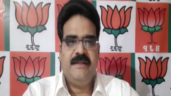 వన్ టైమ్ సెటిల్మెంట్ అంటూ వన్ టైం సీఎంగా జగన్ మిగిలిపోతున్నారు