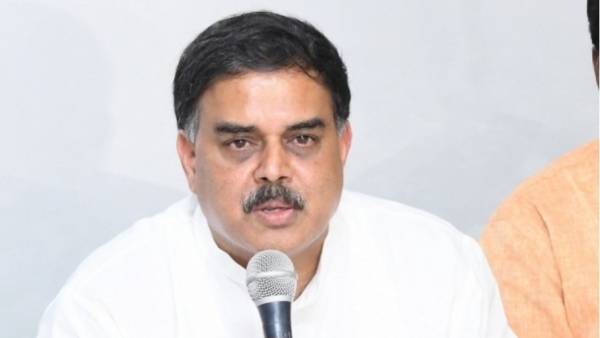ఏపీ సర్కారు లెక్కలు అంకెల గారడే: నాదెండ్ల