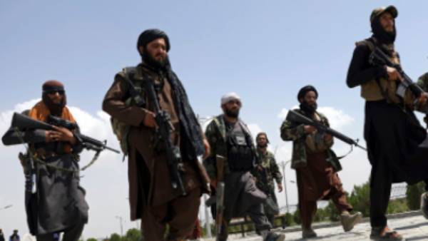 Iran soldiers vs Taliban forces: Misunderstanding leads to clashes Iran soldiers vs Taliban forces: Misunderstanding leads to clashes