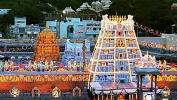 TTD Board many decisions to celebrate Vaikunta Ekadasi, pritority for common devotees TTD Board many decisions to celebrate Vaikunta Ekadasi, pritority for common devotees
