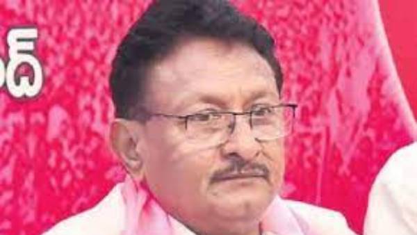 కేసీఆర్పై నో కంప్లైంట్స్..