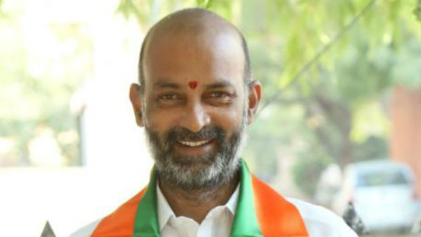 నాడు తెలంగాణా ఉద్యమం కోసం .,. నేడు ఉద్యోగాల కోసం ఆత్మహత్యలు