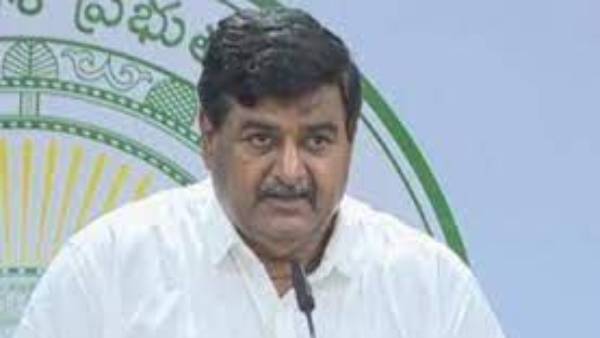 శ్రీకాకుళం ఎంతో వెనకబడింది, అభివృద్ధి కోసమే వికేంద్రీకరణ