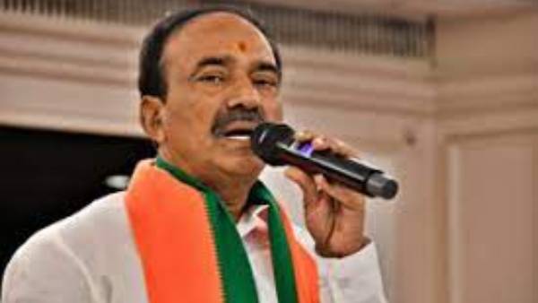 బండి సంజయ్ అరెస్టు దారుణం, కేసీఆర్ రాజ్యాంగం అంటూ ఈటల