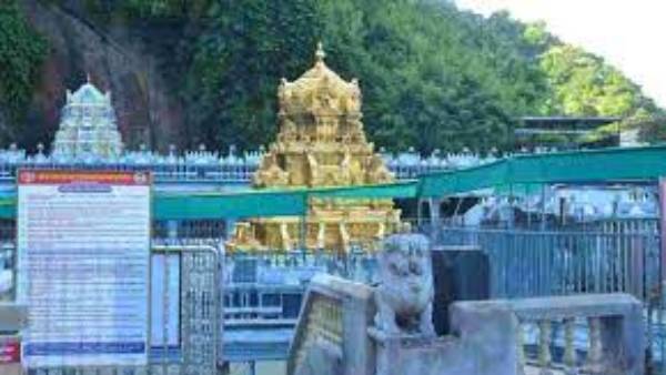 covid 19 affect on vijayawada indrakeeladri, most of the sevas stopped in durgamma temple covid 19 affect on vijayawada indrakeeladri, most of the sevas stopped in durgamma temple