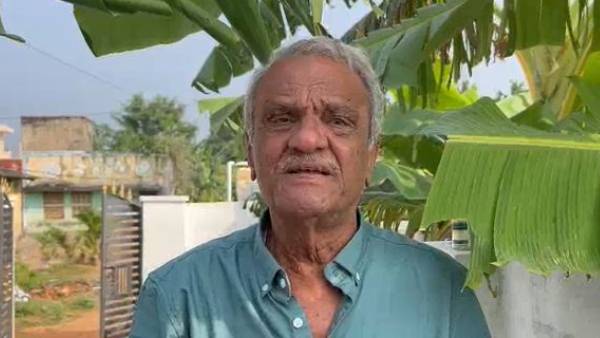 కళామతల్లిపై దాడి..