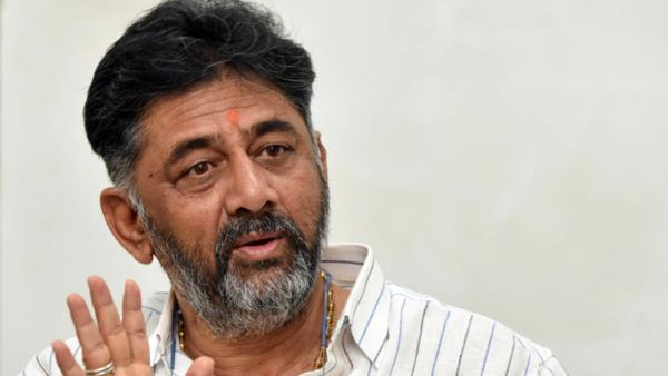 మేకదాటు ప్రాజెక్టు రాజకీయం