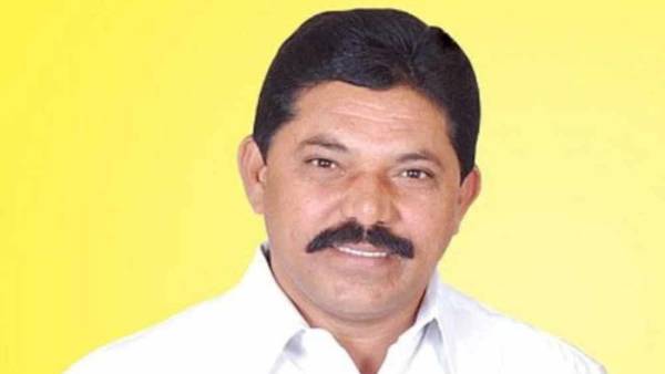 ట్రైబల్ అడ్వయిజరీ కమిటీ గురించి ఆమెకేం తెలుసు..సూటిగా ప్రశ్నించిన మాజీ బీజేపీ ఎంపీ