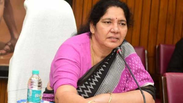 ములుగులో గిరిజన యూనివర్సిటీ ఎందుకు ఏర్పాటు చెయ్యలేదు