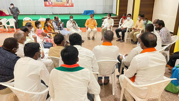 అనంతపురంలో పర్యటన..
