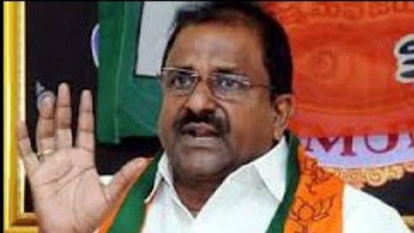 దమ్ముంటే వరి ధాన్యాన్ని క్వింటాలుకు 1,400 రూపాయలకు కొనుగోలు చేయాలని సవాల్