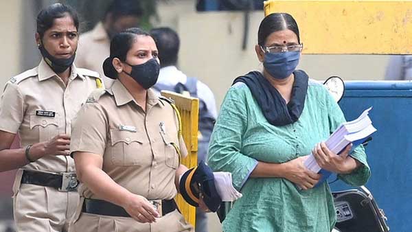 బెయిల్పై విడుదల..