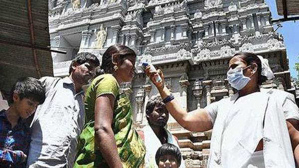 వైకుంఠ ద్వార దర్శనం దృష్ట్యా తిరుమలలో కఠిన నిబంధనలు