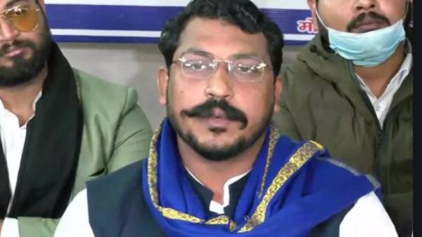 Bhim Army chief Chandrashekhar Azad to contest against Yogi Adityanath in Gorakhpur UP elections 2022 Bhim Army chief Chandrashekhar Azad to contest against Yogi Adityanath in Gorakhpur UP elections 2022