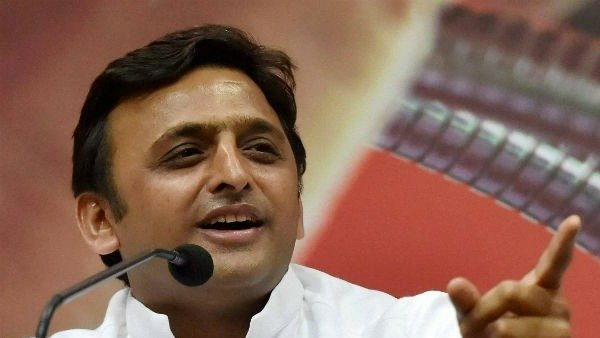UP BJP leaders complaint to Election commission against on Akhilesh Yadav UP BJP leaders complaint to Election commission against on Akhilesh Yadav