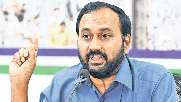 mangalagiri ysrcp mla alla ramakrishnareddy reacts on tdps fake degree allegation, says its a mistake mangalagiri ysrcp mla alla ramakrishnareddy reacts on tdps fake degree allegation, says its a mistake