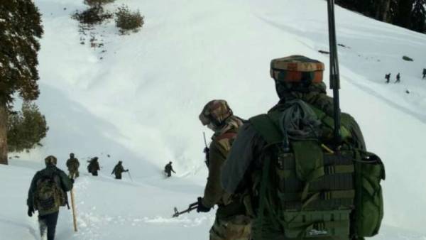 Seven Army men struck by avalanche in Arunachal Pradesh confirmed dead. Seven Army men struck by avalanche in Arunachal Pradesh confirmed dead.