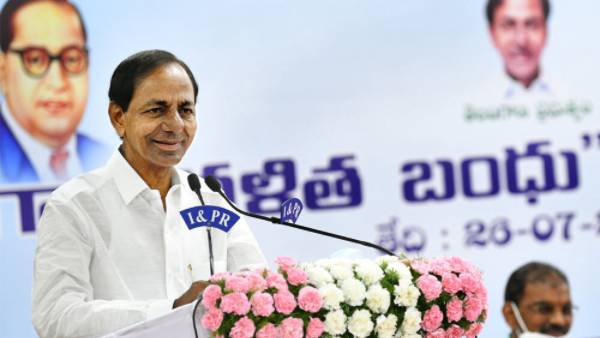 లతా జీ లేని లోటు పూరించలేనిది