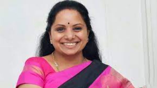 కేంద్రంపై కవిత నిప్పులు