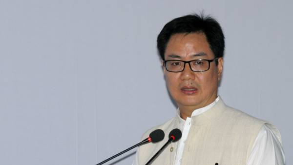 shoe remark: Manipur CM N Biren Singh and Union minister Kiren Rijiju lashes out at Rahul Gandhi shoe remark: Manipur CM N Biren Singh and Union minister Kiren Rijiju lashes out at Rahul Gandhi