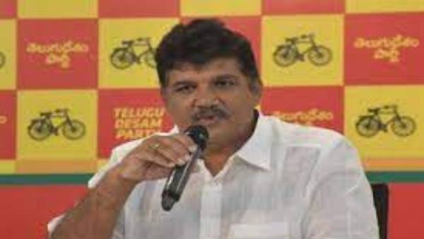అధికార బలంతో అడ్డగోలుగా అక్రమ మైనింగ్ చేస్తున్నారన్న ధూళిపాళ్ళ