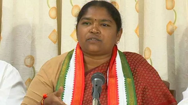 బీజేపీ ఒక్కటే రాజ్యాంగాన్నిమార్చాలని కలలు కన్నది, ఇప్పుడు మీరు తోడయ్యారా?