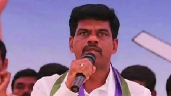 బెల్టుషాపులు తెచ్చిన చరిత్ర చంద్రబాబుది..