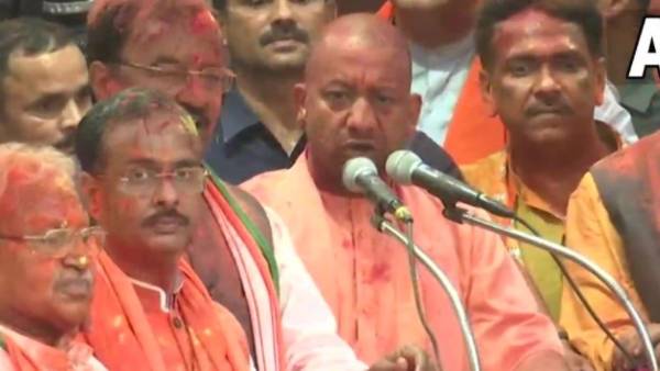 yogi adityanath tanks voters, gives up win credit to modi-shah, assure more development yogi adityanath tanks voters, gives up win credit to modi-shah, assure more development