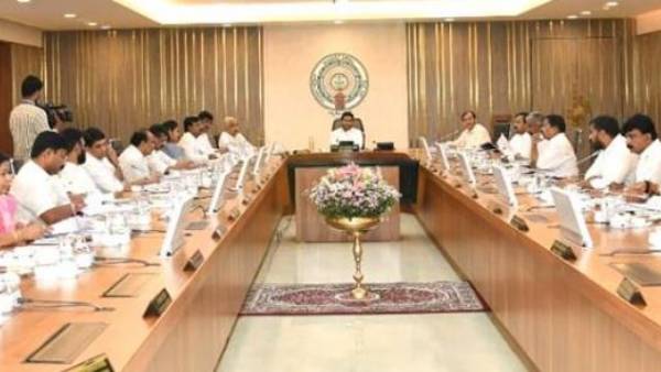 యూపీ తక్కువేమీ కాదు..
