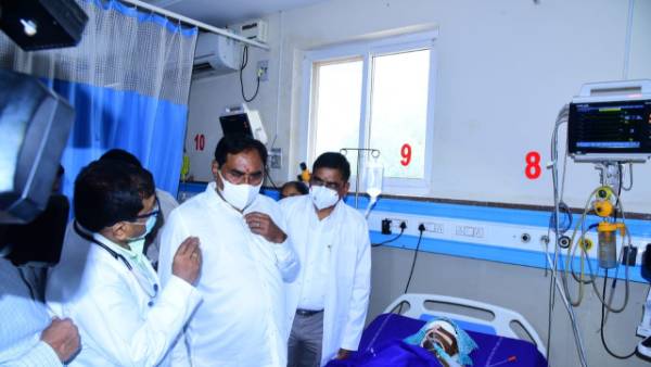 ఎంజీఎం ఆస్పత్రిపై గట్టి నిఘా పెడతాం