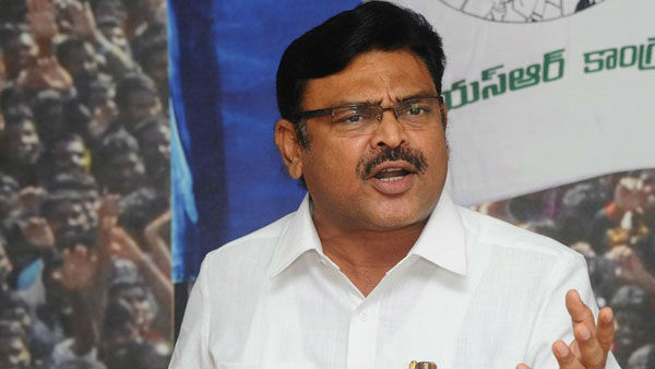 గతంలో చించుకున్న మంత్రులంతా గొడ్ల చావిడికి పరిమితం అయ్యారు