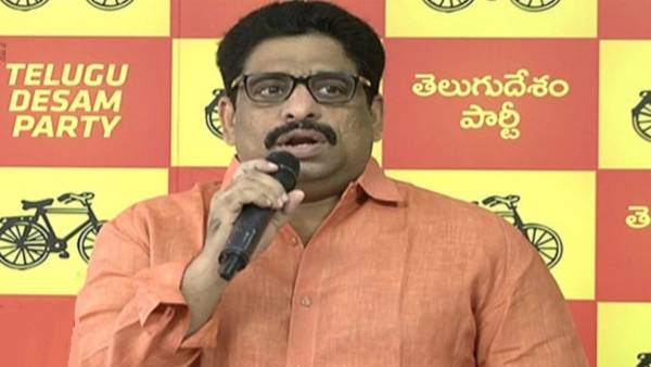 అక్కడ విజయసాయిరెడ్డికి బహిరంగ ఉరి వేసేవారు