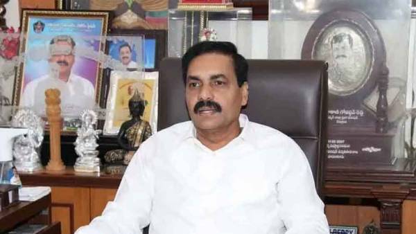 మంత్రి ఇంట్లో వ్యక్తి మృతిపై ధూళిపాళ్ల ఆరోపణలు