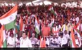 78,000 Indians wave national flag, Pak’s world record broken 78,000 Indians wave national flag, Pak’s world record broken
