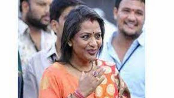 రూ. 6150 కోట్లతో జీహెచ్ఎంసీ వార్షిక బడ్జెట్ ప్రవేశపెట్టిన మేయర్