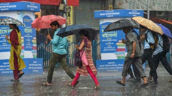 next three days rains in telangana state, says weather department. next three days rains in telangana state, says weather department.