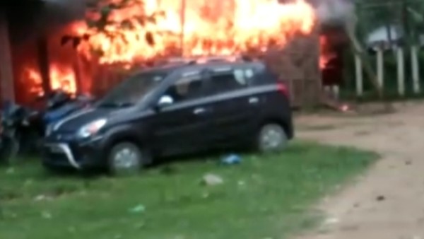 Assam: Violent Mob Sets Batadroba Police Station On Fire after a Man Dies In Police Custody Assam: Violent Mob Sets Batadroba Police Station On Fire after a Man Dies In Police Custody