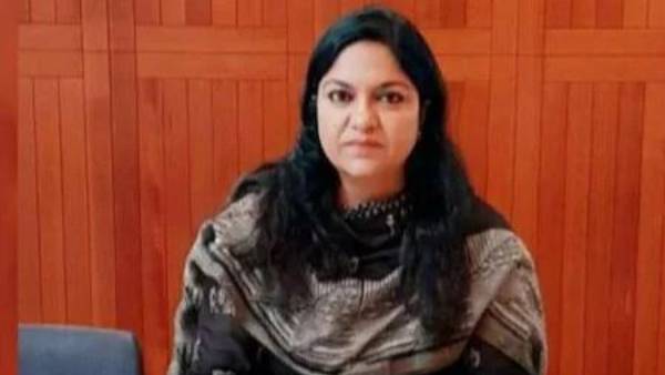 Jharkhand money laundering case: IAS officer Pooja Singhal arrested by ED Jharkhand money laundering case: IAS officer Pooja Singhal arrested by ED