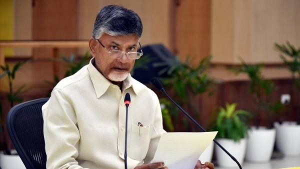 జిల్లాల విభజన సమీక్షిస్తానన్న చంద్రబాబు