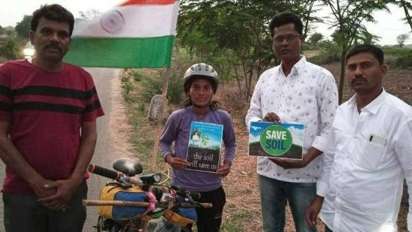 వెన్నెల ప్రయత్నాన్ని కొనియాడిన ఎన్టీఆర్ జిల్లా కలెక్టర్