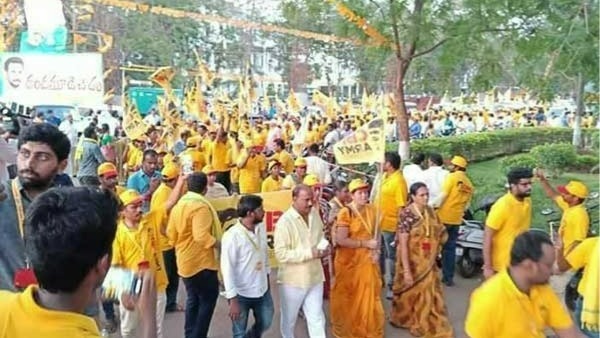 ప్రయివేటు పాఠశాలల బస్సులు కూడా