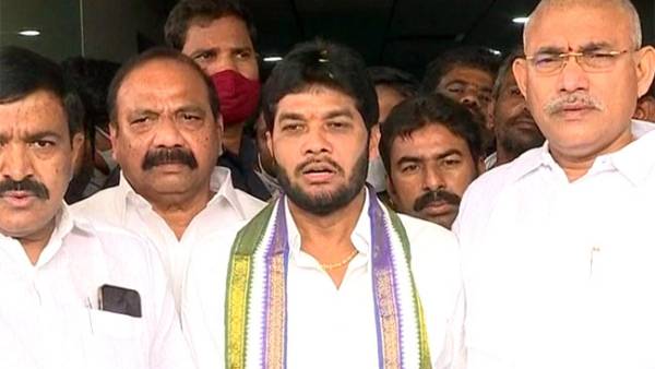 YSRCP Suspended MLC Ananta Udaya Bhaskar who accused in driver murder case YSRCP Suspended MLC Ananta Udaya Bhaskar who accused in driver murder case