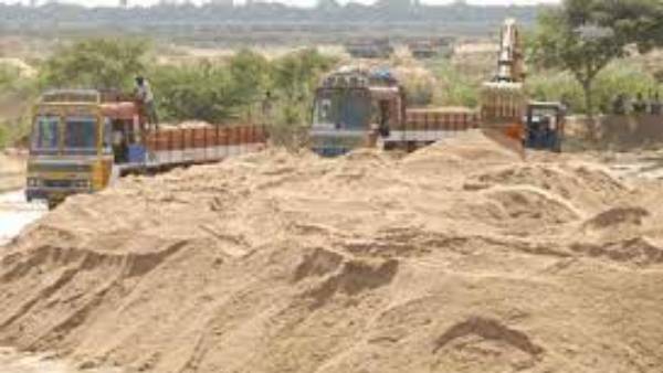 ఐజీపీ, 10 మంది ఐపీఎస్ అధికారులతో లింక్ ?