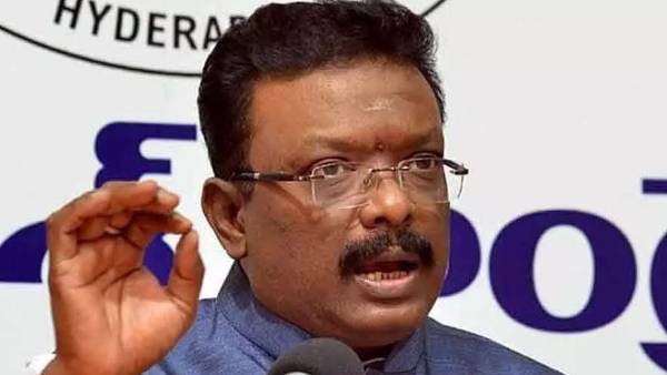 నగరం నడిబొడ్డులో ఎకరం స్థలం ఆక్రమణ.. టీఆర్ఎస్ నేతల భూదాహం అంటున్న దాసోజు శ్రవణ్