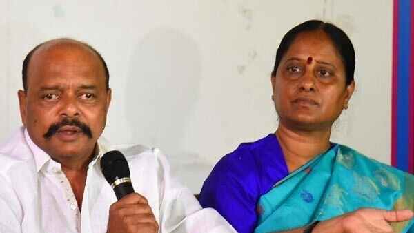 వైఎస్సార్ తోనే అనుబంధం, కుటుంబంతో కాదు